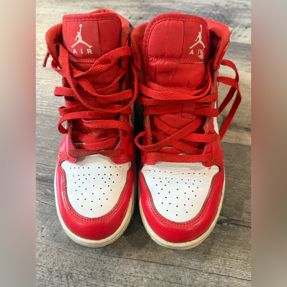 Nike Air Jordan 1 Mid Kids Sneakers Red and White